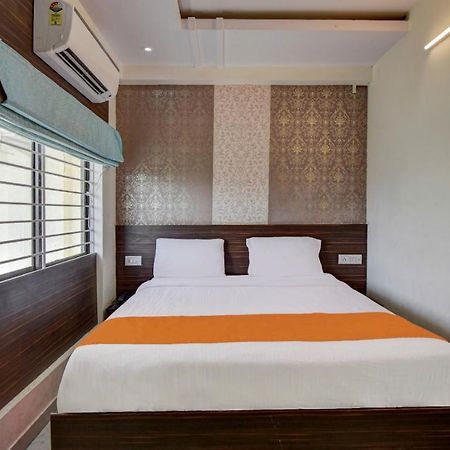 Hotel Radha Nikunj Residency ชัยปุระ ภายนอก รูปภาพ