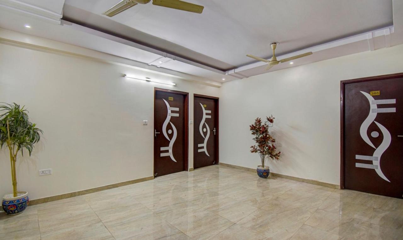 Hotel Radha Nikunj Residency ชัยปุระ ภายนอก รูปภาพ